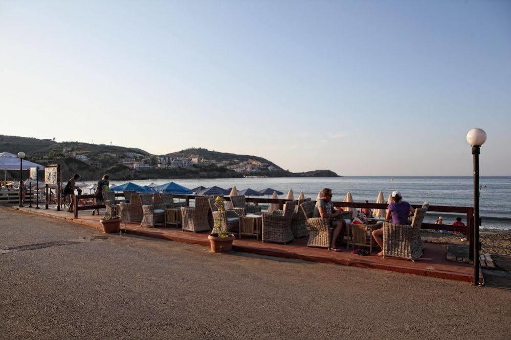 Niriides Beach Hotel Rétino Exterior foto